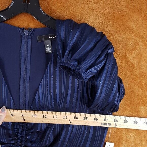 AQUA Womens Romper Medium Blue Cut Out Balloon Sleeve Stripe Shorts Jumpsuit - Picture 8 of 9